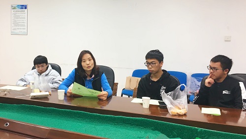 5bfba4eb54117.jpg 潘丽萍老师1.jpg