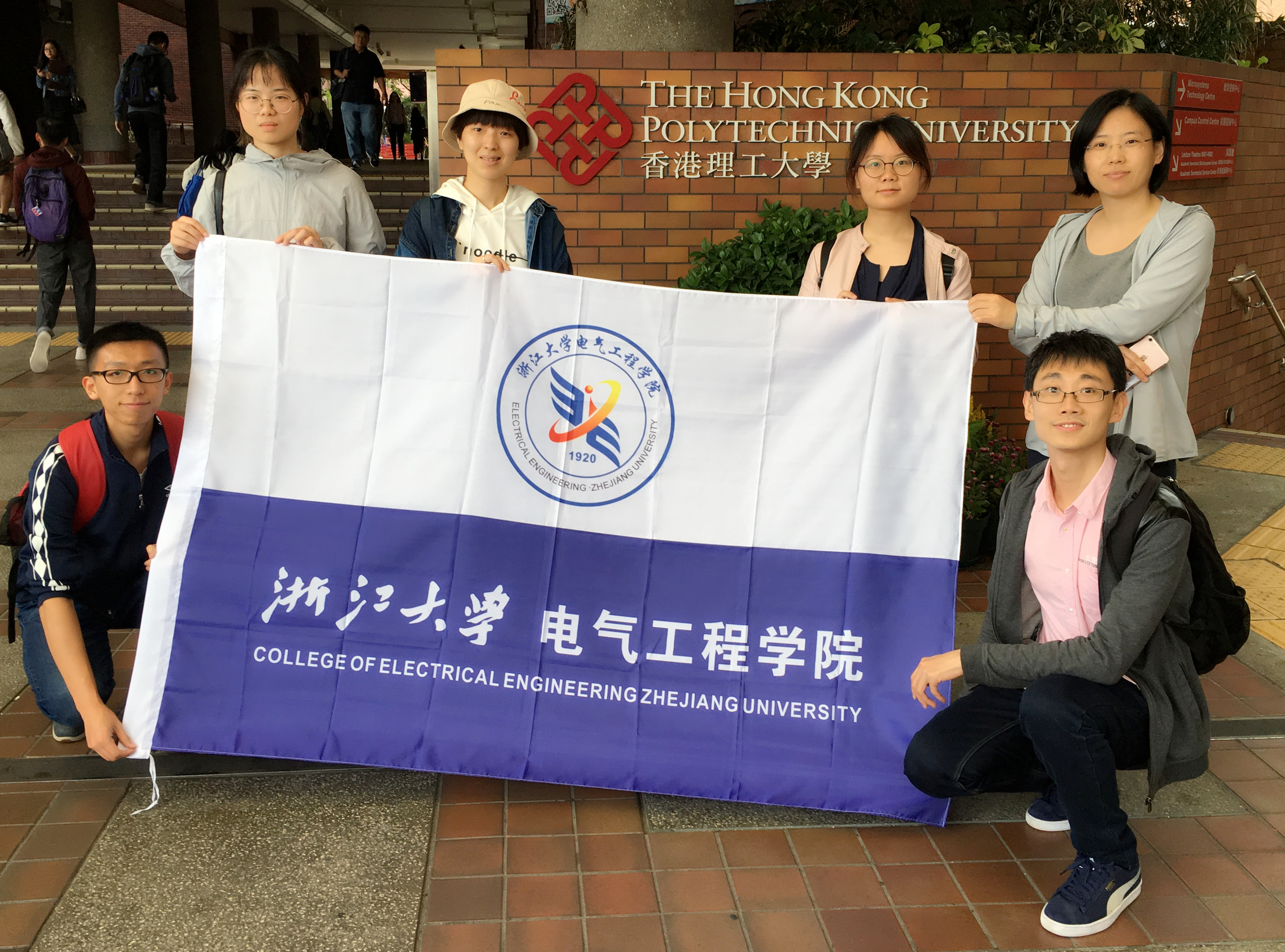 5c063c938bc42.jpg 1.jpg